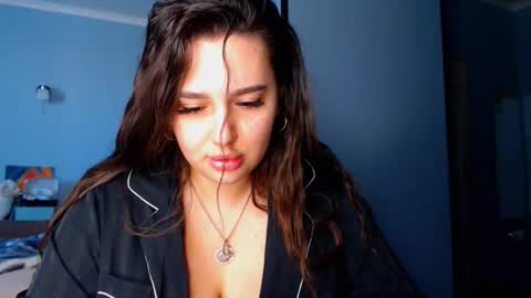lisa_lady_golden online show from 10-17-25, 10:29