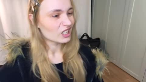 Elisabeth or Lisa online show from 02-20-26, 08:20