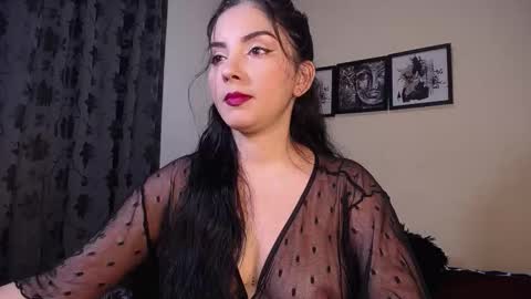 Lisa Harrison online show from 10-24-25, 04:09