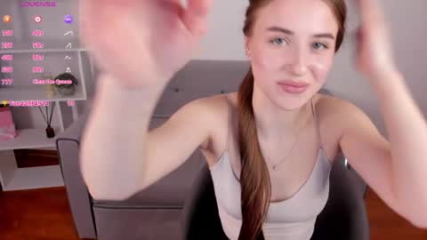 Snapshot of lisahille chatting on 03-02-26, 08:10 Lisa online show from 03-02-26, 08:10