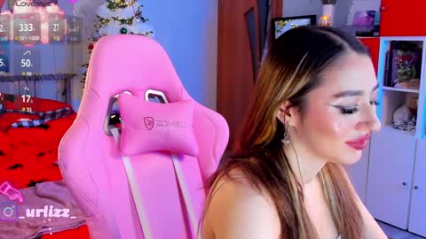   LISA   online show from 01-11-25, 12:22