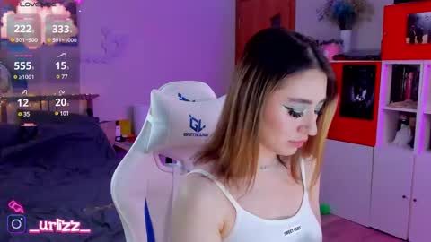   LISA   online show from 03-11-25, 08:42