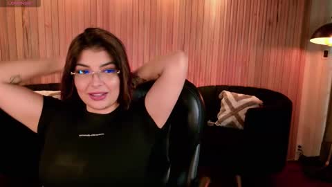 LISA MONROE online show from 12-22-25, 08:50