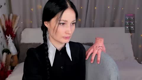 Snapshot of lisamooore chatting on 02-13-25, 04:28 Lisa Moore online show from 02-13-25, 04:28