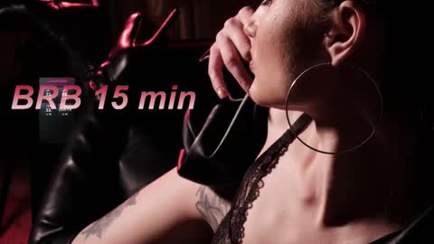 Lisa Moore online show from 11-05-25, 03:50