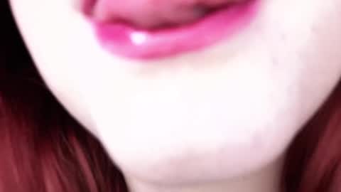 Snapshot of lisavamp chatting on 12-10-24, 12:28 LisaVamp online show from 12-10-24, 12:28