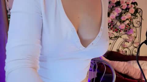 Snapshot of lisavamp chatting on 09-29-25, 11:53 LisaVamp online show from 09-29-25, 11:53