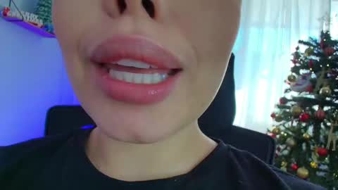 Lisbet online show from 12-07-24, 01:18