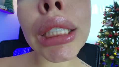 Lisbet online show from 12-14-24, 07:25