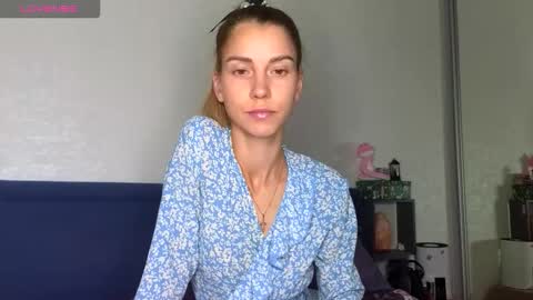 Kris Maks online show from 09-29-25, 04:45