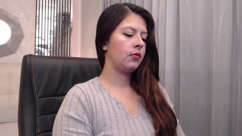 Andrea online show from 02-02-26, 03:49