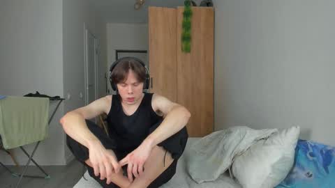 Snapshot of lissa_alfie chatting on 01-12-25, 09:29 Alfie online show from 01-12-25, 09:29