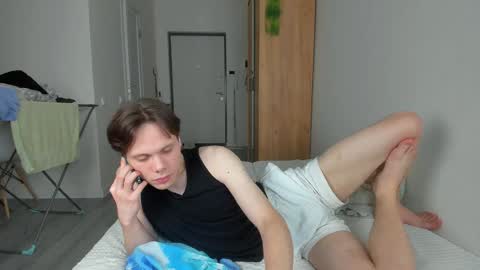 Snapshot of lissa_alfie chatting on 01-13-25, 06:16 Alfie online show from 01-13-25, 06:16