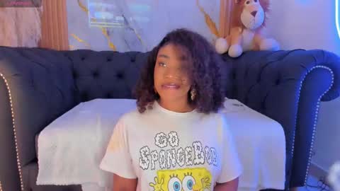 Snapshot of lissa_collen chatting on 09-18-25, 06:21 Lissa online show from 09-18-25, 06:21