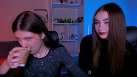 lissa_night online show from 10-07-25, 07:00