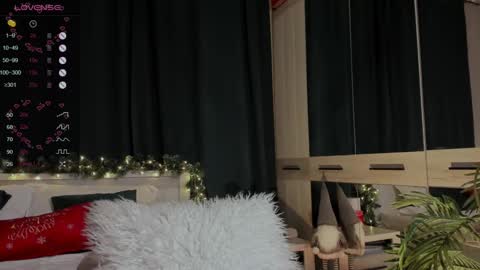 lissa_rose online show from 12-15-24, 07:10