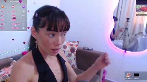 Snapshot of lissabear chatting on 02-28-25, 07:46 Sara Lucia online show from 02-28-25, 07:46