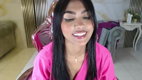 lissandra_s online show from 12-16-25, 08:47