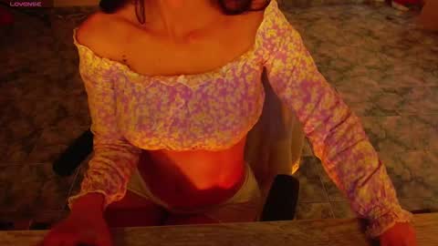 Liss online show from 12-16-25, 04:12