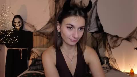 lit1le_mia online show from 10-26-25, 09:53