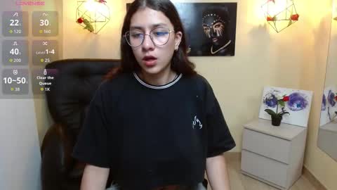 Lita online show from 11-18-25, 02:54