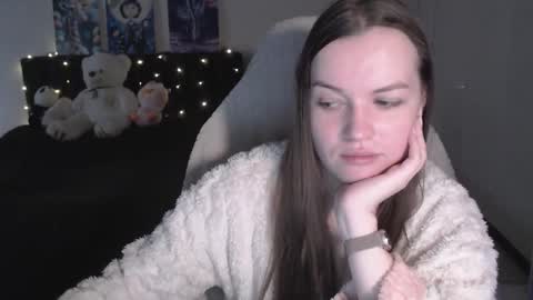 little__flowers online show from 12-20-25, 08:32