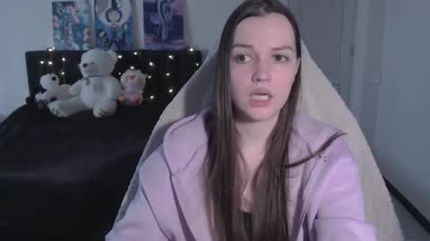 little__flowers online show from 02-15-26, 09:08