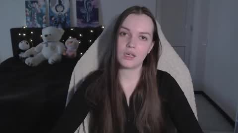 little__flowers online show from 02-18-26, 09:38