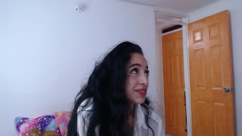 TU ANGELITO online show from 11-28-25, 09:50