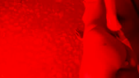 Snapshot of little_aphrodite2 chatting on 12-27-24, 02:47 Aliciaparaisss online show from 12-27-24, 02:47