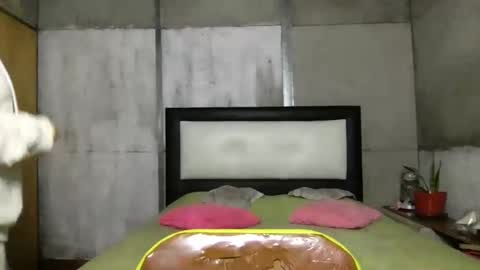 Diablita online show from 02-16-25, 02:42