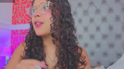 little_lilith_apple online show from 01-15-26, 08:45