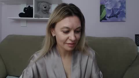 Kate online show from 09-23-25, 11:02