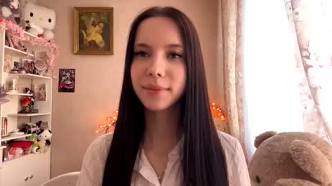 Milou online show from 10-15-25, 11:10