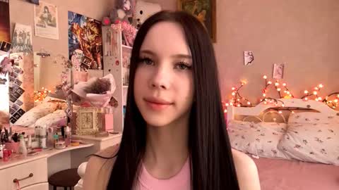 Milou online show from 10-19-25, 09:21