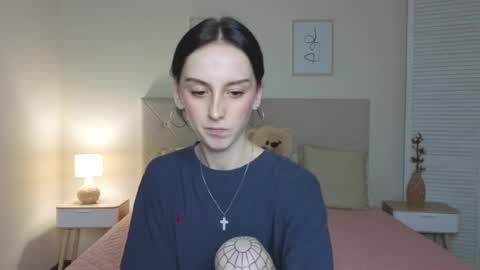 little_mollee online show from 09-13-25, 08:52