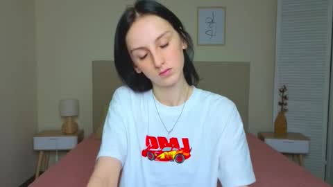 little_mollee online show from 09-20-25, 09:38