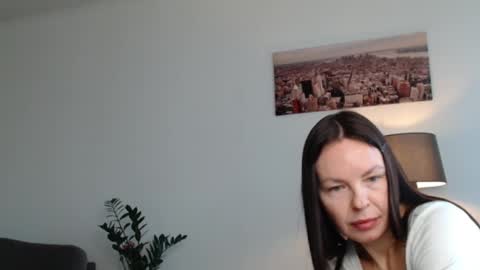 Nicole online show from 09-09-25, 06:13