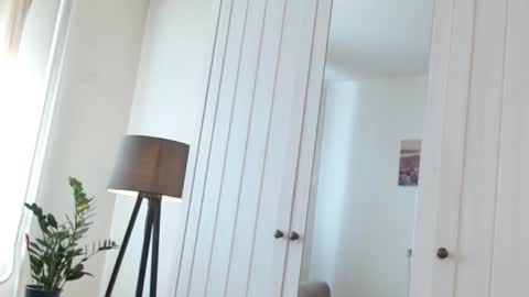 Nicole online show from 09-14-25, 07:07