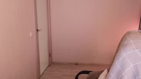 little_pretty_woman online show from 09-25-25, 05:16