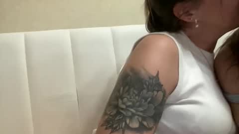 my Instagram  online show from 09-25-25, 06:33