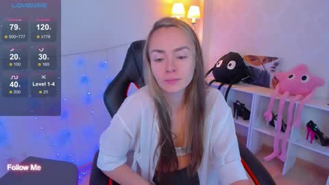 Snapshot of little_rockk chatting on 10-06-25, 04:21 little_rockk online show from 10-06-25, 04:21