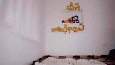 Snapshot of little_selene chatting on 09-08-25, 08:52 little_selene online show from 09-08-25, 08:52