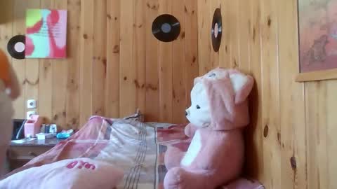 Snapshot of little_shygirl_ chatting on 09-11-25, 08:58 little_shygirl_ online show from 09-11-25, 08:58