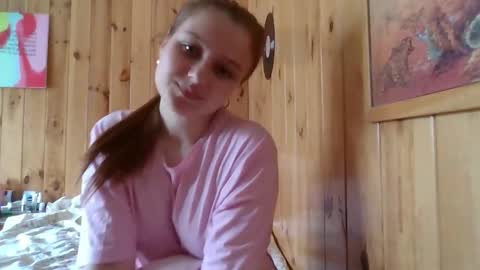 Snapshot of little_shygirl_ chatting on 09-17-25, 09:33 little_shygirl_ online show from 09-17-25, 09:33