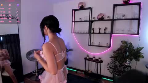 Xiom online show from 12-13-25, 08:47