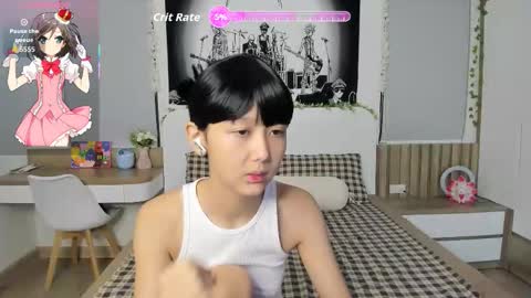 Yena and Gabby online show from 10-15-25, 10:48