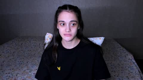 Snapshot of littleashleyy chatting on 12-22-24, 07:21 littleashleyy online show from 12-22-24, 07:21