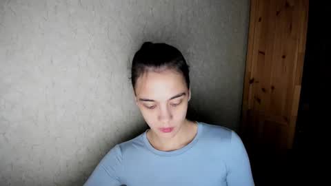 Snapshot of littleashleyy chatting on 11-29-25, 01:47 littleashleyy online show from 11-29-25, 01:47