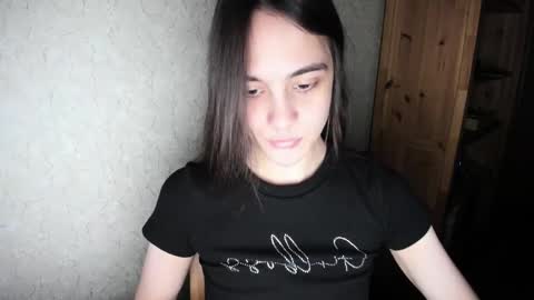 Snapshot of littleashleyy chatting on 12-13-25, 07:53 littleashleyy online show from 12-13-25, 07:53